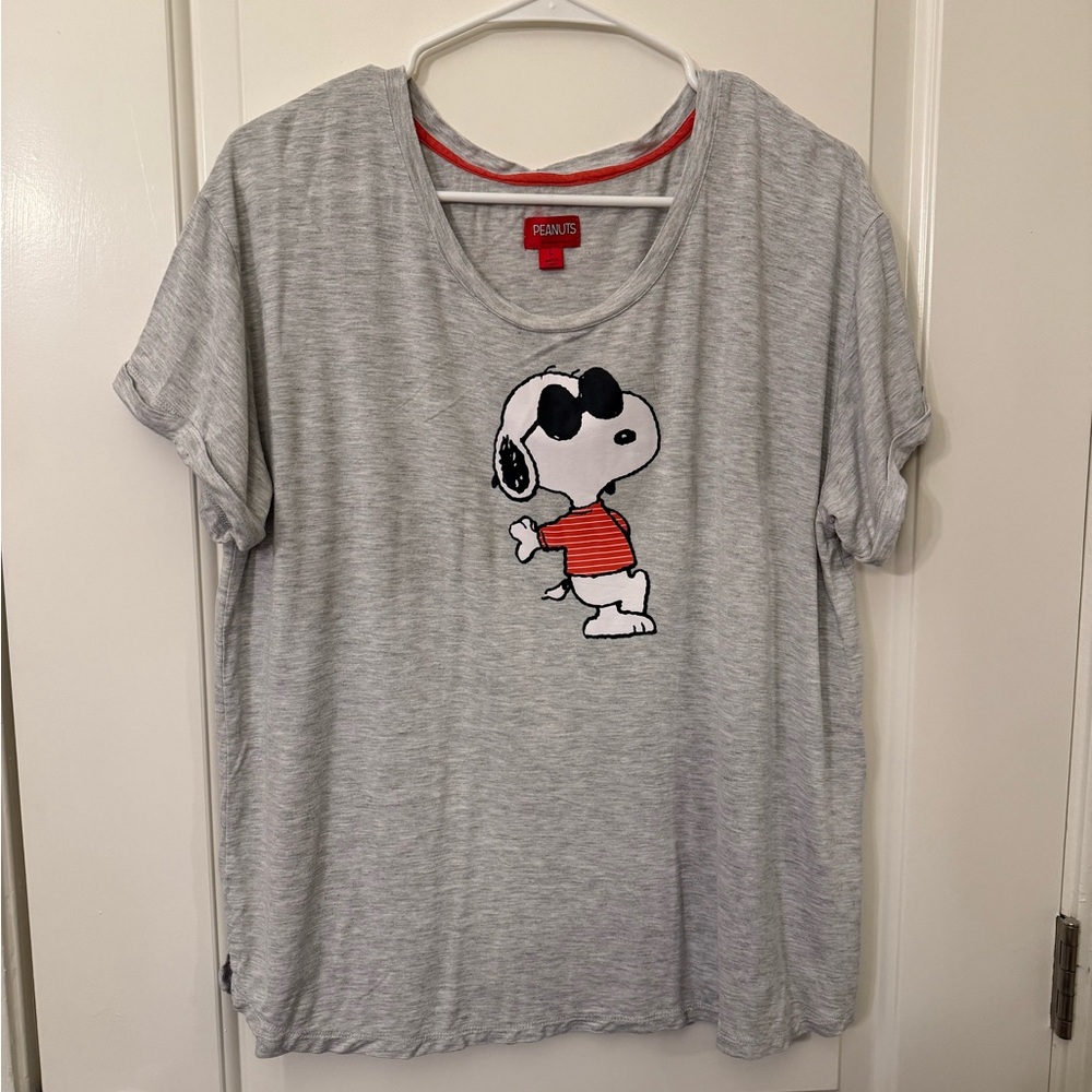 Peanuts Gray Short Sleeve Tee Snoopy Joe Cool Dillards Sleep Shirt L/XL